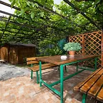Miriam Apartament Ika