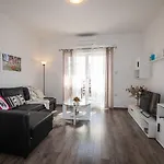 Miriam Apartament