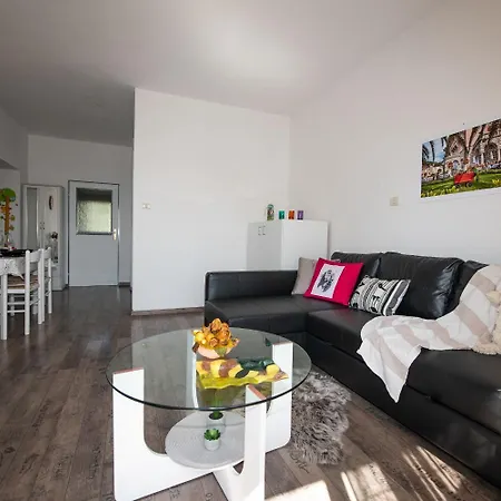 Miriam - 200m From Apartment *